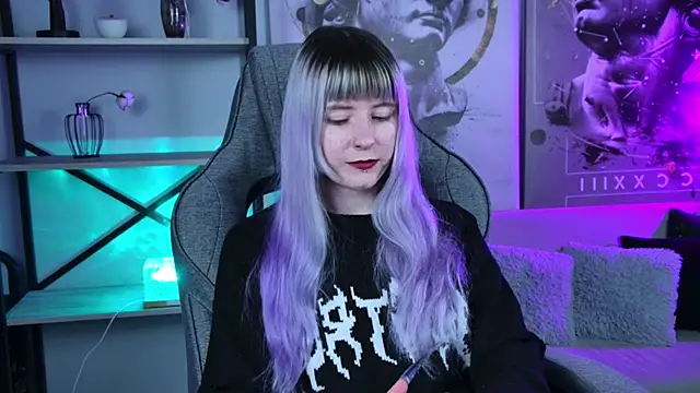 LexiWenford online show from March 2026 05:44:01 AM