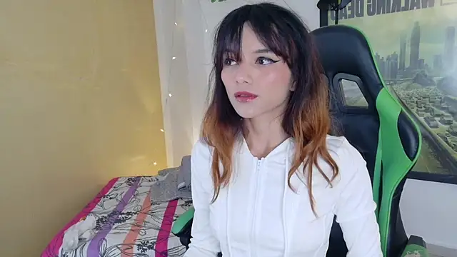 Snapshot of kittyzenn chatting on April 2026 10:04:01 PM kittyzenn online show from April 2026 10:04:01 PM
