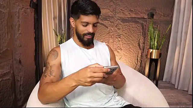 DannSaenz online show from April 2026 02:25:01 PM