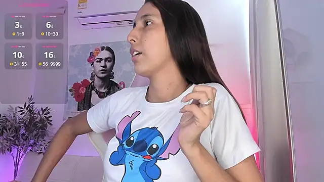 aleja rythm online show from February 2025 08:17:02 PM