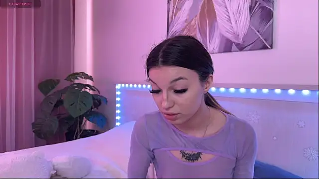 Snapshot of Veronica_leal chatting on May 2026 10:31:01 AM Veronica leal online show from May 2026 10:31:01 AM