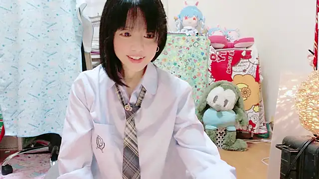 Snapshot of renapiyon8182 chatting on January 2025 07:27:02 PM renapiyon8182 online show from January 2025 07:27:02 PM