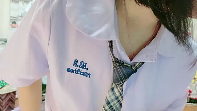 Snapshot of renapiyon8182 chatting on February 2025 07:17:01 PM renapiyon8182 online show from February 2025 07:17:01 PM