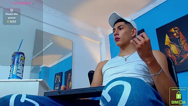 Valerio 20 online show from December 2024 06:38:01 PM