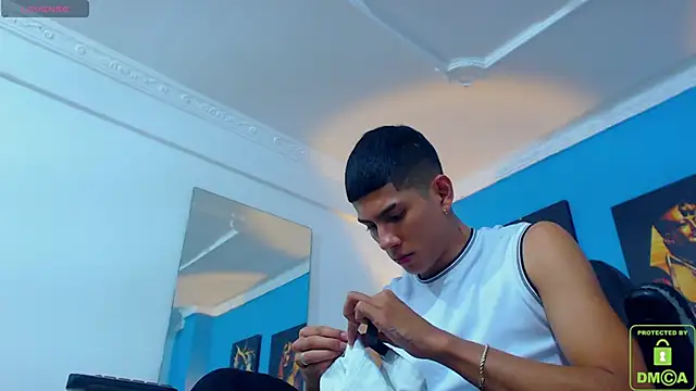 Valerio 20 online show from January 2025 08:28:01 PM