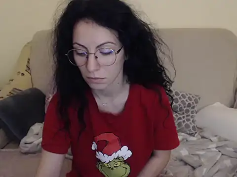 Emmatoo online show from February 2026 05:03:02 AM