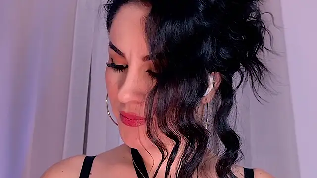Snapshot of Pamela_Rosal chatting on June 2026 01:25:01 PM Pamela Rosal online show from June 2026 01:25:01 PM