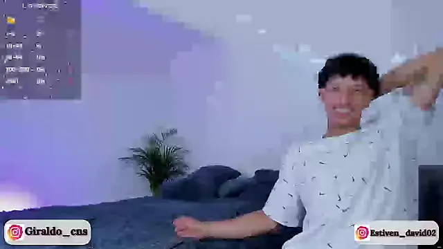 Snapshot of Giraldo_cns chatting on December 2024 04:41:02 AM Giraldo cns online show from December 2024 04:41:02 AM