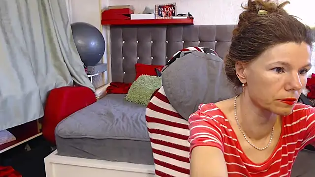 kellyterapy online show from April 2026 10:42:01 AM