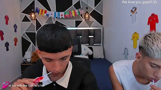 Snapshot of Juan_Nd_Steven chatting on July 2026 09:52:02 PM Juan Nd Steven online show from July 2026 09:52:02 PM
