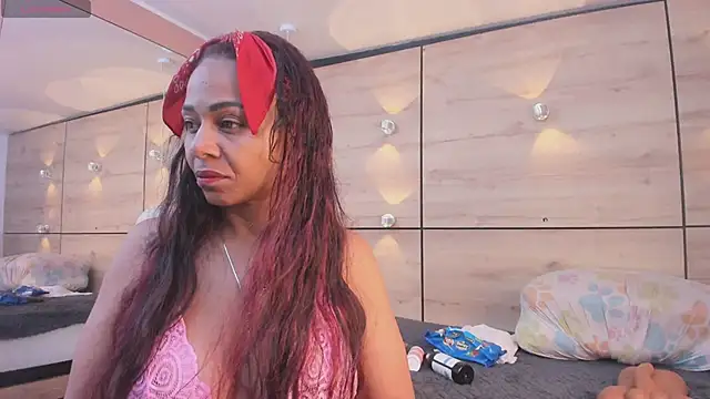 martina touss online show from March 2026 12:54:01 PM