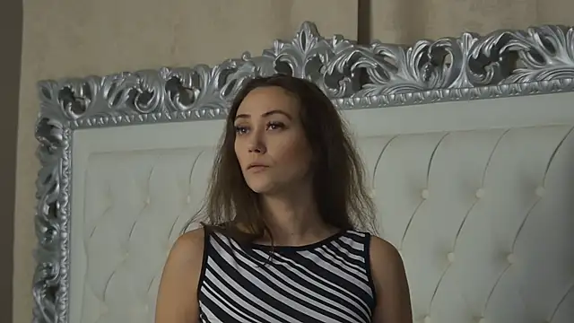 AliceMunro online show from September 2025 05:17:01 PM