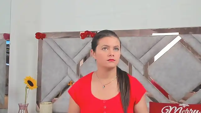 Snapshot of Victoriabecker chatting on December 2024 09:30:02 PM Victoriabecker online show from December 2024 09:30:02 PM