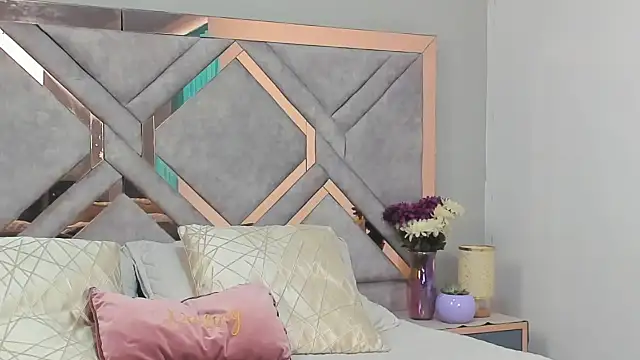 Snapshot of Victoriabecker chatting on January 2025 08:49:01 PM Victoriabecker online show from January 2025 08:49:01 PM