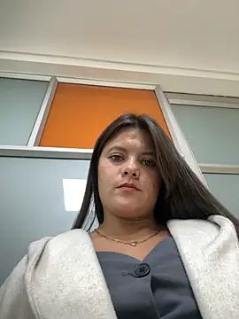 Snapshot of Victoriabecker chatting on November 2025 10:30:02 PM Victoriabecker online show from November 2025 10:30:02 PM