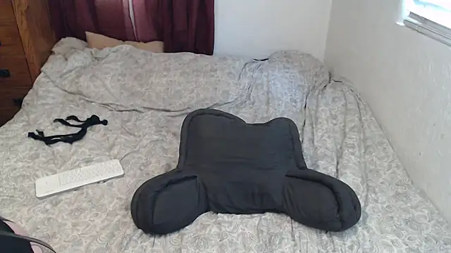 anja peach online show from April 2026 04:30:02 PM