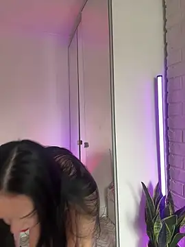 Vanesskaa online show from April 2026 12:34:02 PM