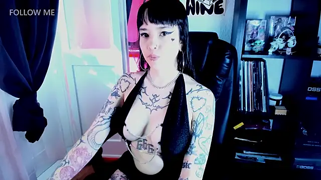 Snapshot of Demongirl6666 chatting on June 2026 06:36:02 AM Demongirl6666 online show from June 2026 06:36:02 AM