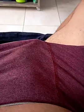 chesaremald1 online show from February 2025 08:25:01 PM