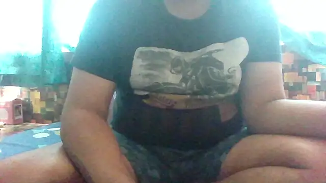 Snapshot of whoreboi98 chatting on February 2026 05:58:02 AM whoreboi98 online show from February 2026 05:58:02 AM