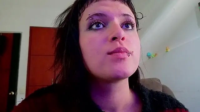 NEXT DOOR GIRL  online show from April 2026 09:49:02 PM