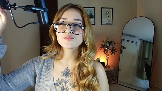 SweetJennaa online show from June 2026 02:53:01 AM