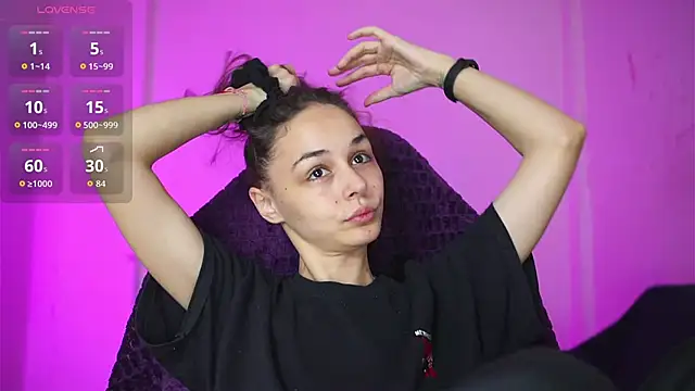 Miss  Bia online show from March 2026 11:11:02 PM