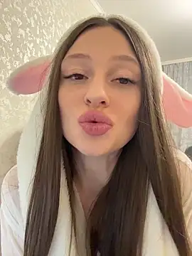 Kimsweet7 online show from April 2026 07:08:02 PM