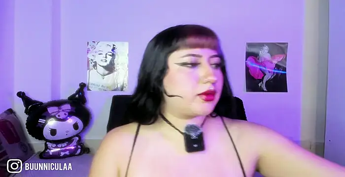 larissa01  online show from May 2026 08:26:01 PM