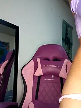 Lanna hott  online show from February 2026 07:32:02 PM