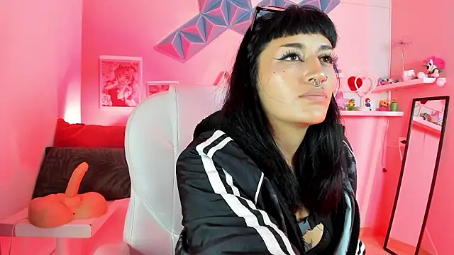 Valkiria ponce online show from February 2026 04:21:02 AM