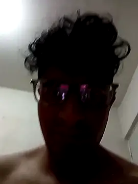 Snapshot of ale3J4a chatting on February 2026 06:35:02 AM ale3J4a online show from February 2026 06:35:02 AM