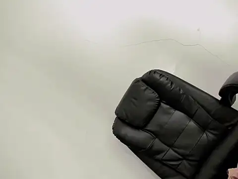 Selene14 online show from March 2026 04:51:02 PM