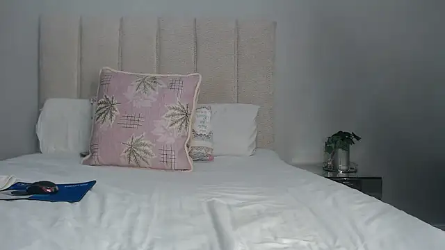 Pinkpyssy online show from March 2026 10:14:02 PM