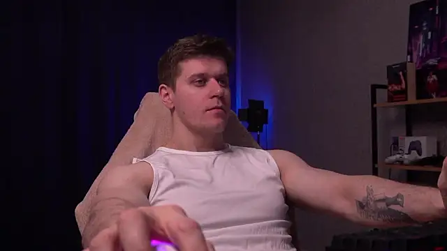 Bruno Banani online show from February 2026 07:51:01 PM