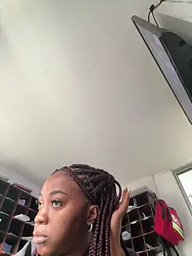 Snapshot of CiaraEbony chatting on June 2026 12:27:02 PM CiaraEbony online show from June 2026 12:27:02 PM