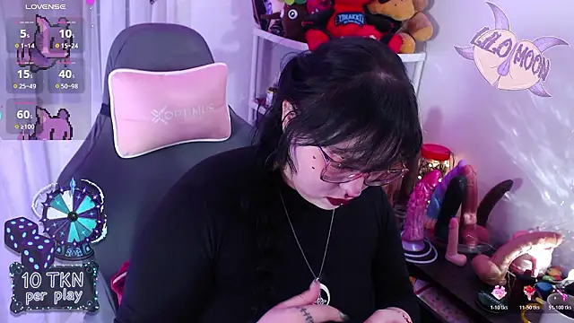 LiloMoon69 online show from January 2026 12:10:02 PM