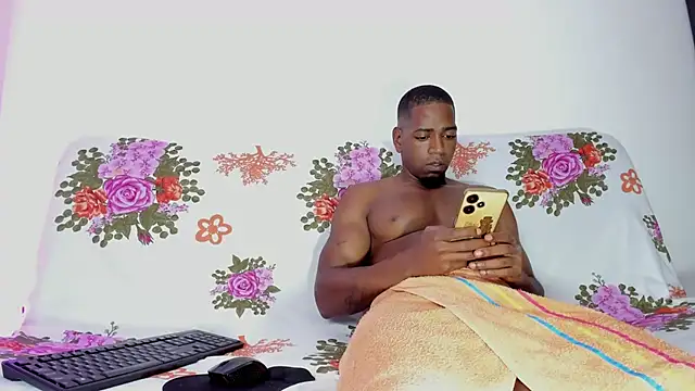 Deliciouscocoa online show from March 2025 11:06:01 PM