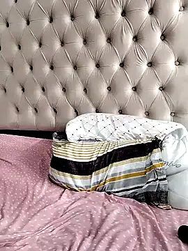 bigbootyboohle online show from April 2026 01:41:01 PM