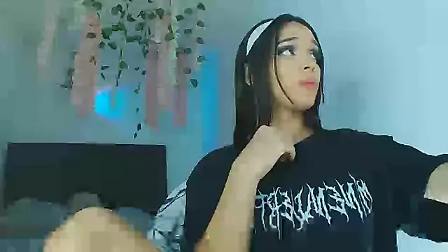 alexaryderr online show from April 2026 08:55:01 PM