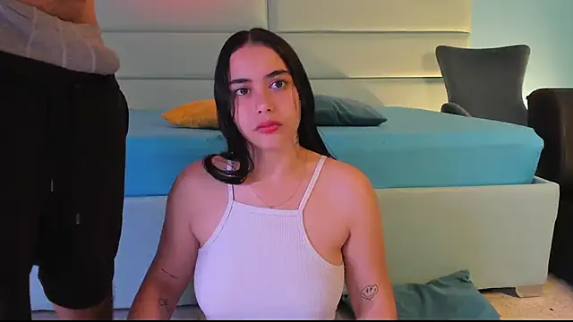 Snapshot of SophieRoyals chatting on February 2025 04:42:02 PM SophieRoyals online show from February 2025 04:42:02 PM