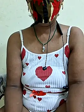 Snapshot of Tamil--Rani chatting on July 2026 04:31:01 PM Tamil--Rani online show from July 2026 04:31:01 PM