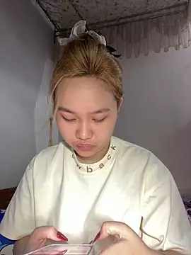 Odette68 online show from April 2026 12:56:01 AM