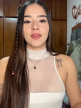 Veronica isaza   online show from March 2026 06:52:01 AM