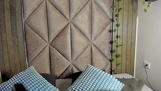 AbbyWathson online show from March 2026 11:54:01 AM