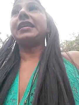 andreu mature online show from April 2026 10:00:02 PM