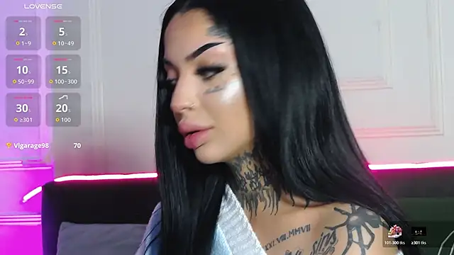 CreamyInkky  online show from October 2025 03:51:02 AM