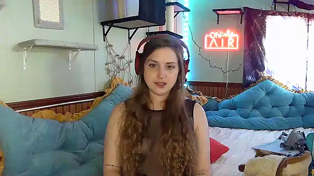 mirannacult online show from December 2024 03:27:01 PM