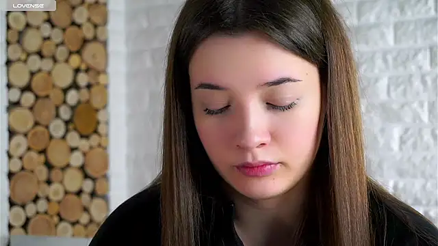 LowOncoming online show from January 2026 02:03:02 AM