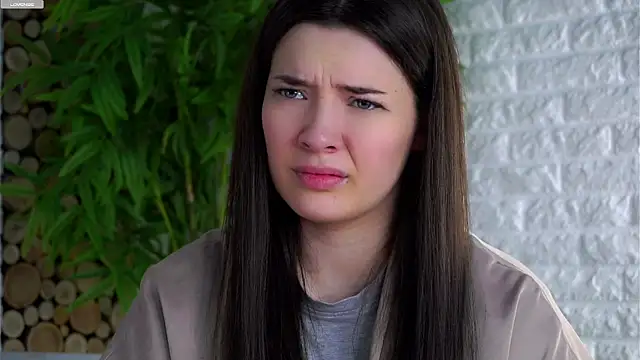 LowOncoming online show from March 2026 03:33:02 AM